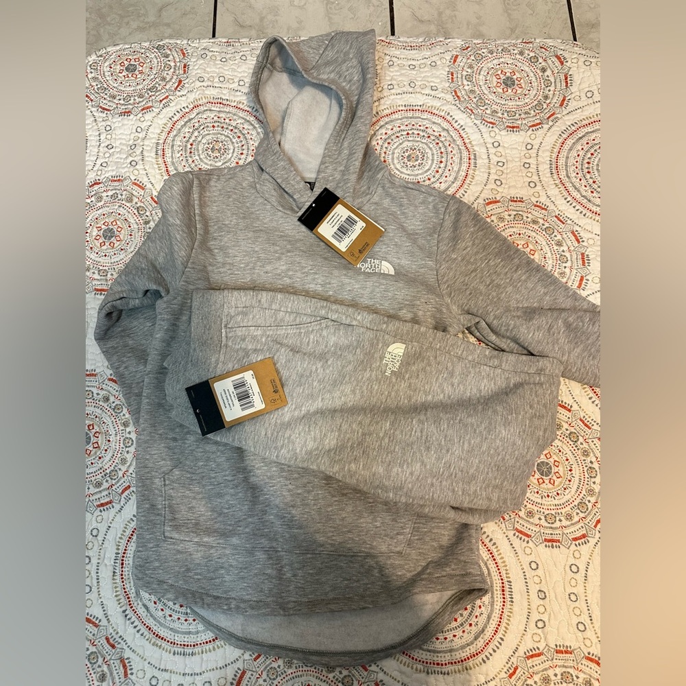 New with rag the North Face hoodie and pants set